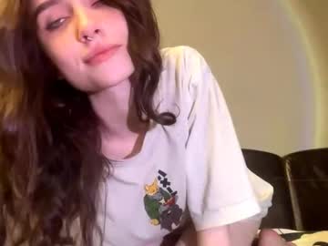 alluring_vibes_69's chat room