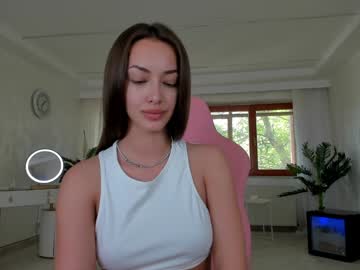 tiffanyhouston_'s chat room