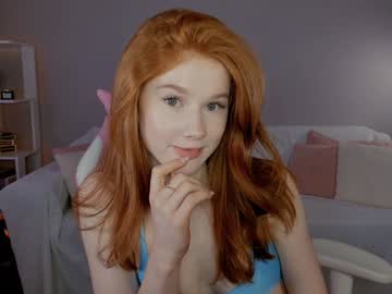 leahsthetics's chat room
