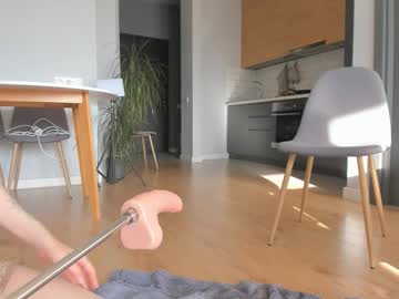 yours_meyy's chat room