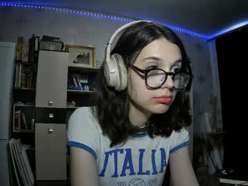 alodieherlan's chat room