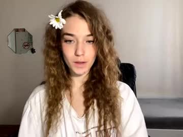 gwendolynharkey's chat room