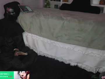 crimsonkitten's chat room
