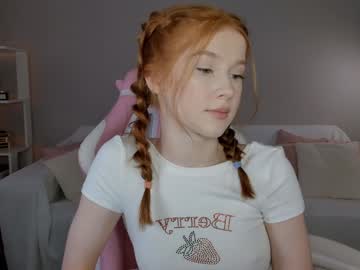 leahsthetics's chat room