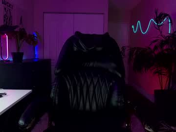 oliviaowens's chat room