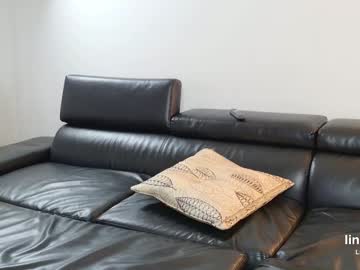 _taylormoon's chat room