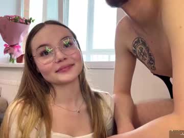 sexstar_l1fstyl3's chat room