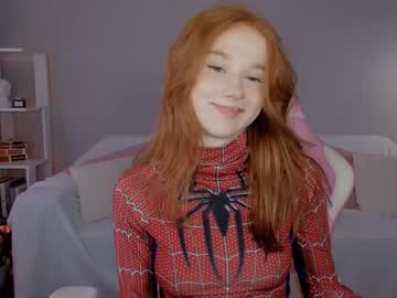 leahsthetics's chat room