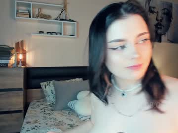 cute_caprice's chat room