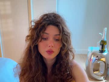 cleopatra_sinns's chat room