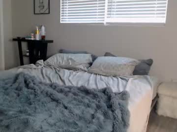zoeemonroe's chat room