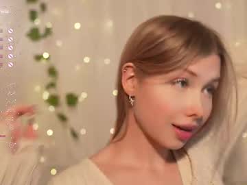 april_blush's chat room