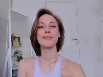 elannand's chat room