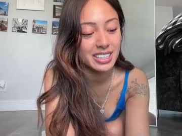 gigglygianni's chat room