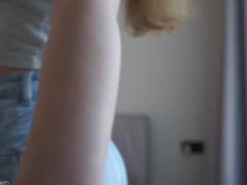 ms_seductive's chat room