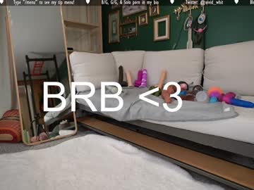 vivid_whit's chat room
