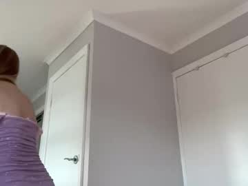 kittengirlxo's chat room