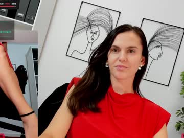 legswattitude's chat room