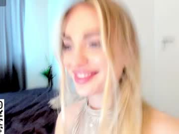 nicole_blueberry's chat room