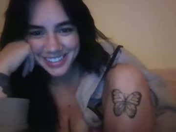 scarlettjo19's chat room