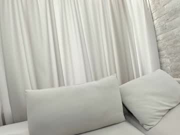 ehotlovea's chat room