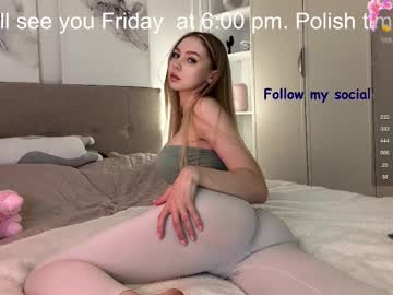 avroramy's chat room