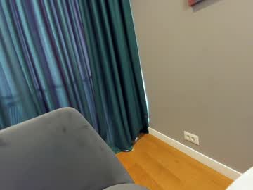 ehotlovea's chat room