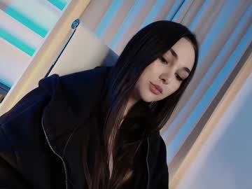 hollyextra's chat room