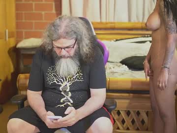 cheeseburgerjesus's chat room