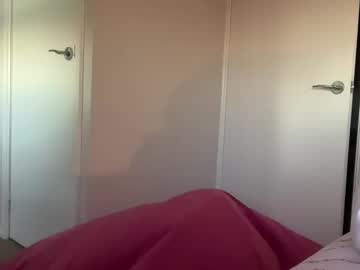 kittengirlxo's chat room