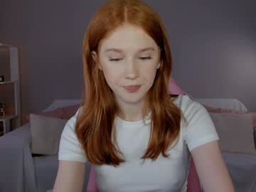 leahsthetics's chat room