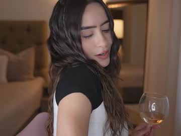 emyii's chat room
