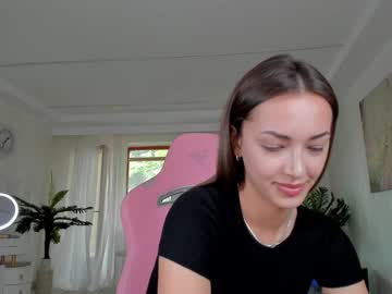 tiffanyhouston_'s chat room
