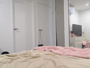 avabrooks's chat room