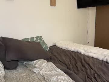 cami_calderon's chat room