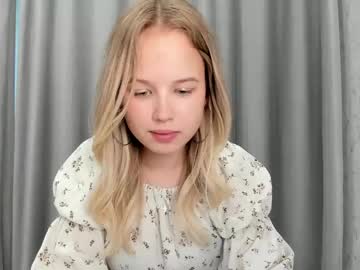 tenderness_18's chat room