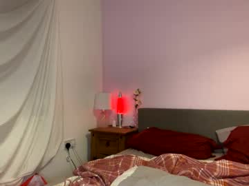 cheekykatx's chat room