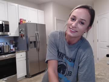 holihurricane's chat room