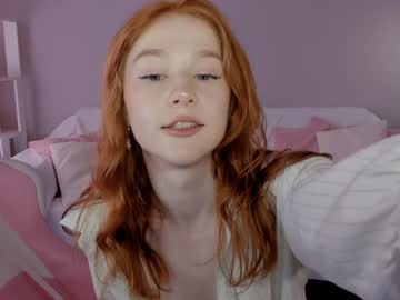 leahsthetics's chat room