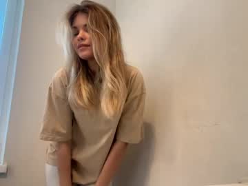 naughty_dreams_xo's chat room