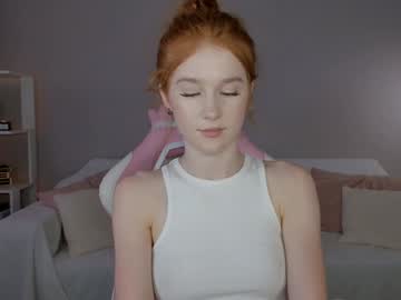 leahsthetics's chat room