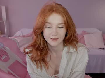 leahsthetics's chat room