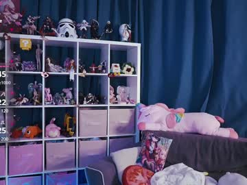 madnessalise's chat room
