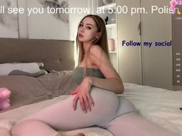 avroramy's chat room