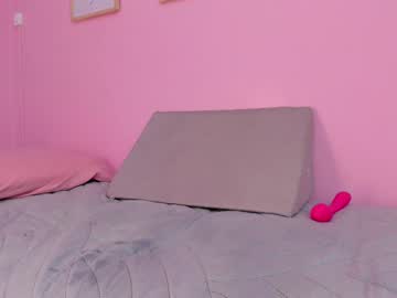 little_effy18_'s chat room