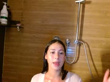 poppysinclaire's chat room