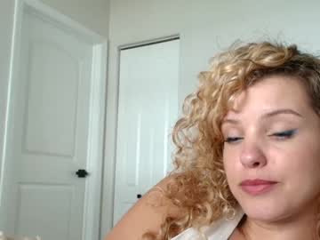 theislandgirl's chat room