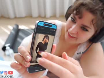 serareads's chat room