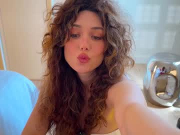 cleopatra_sinns's chat room