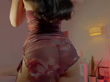 nicolle_mitchelle's chat room